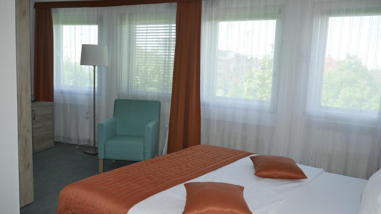 Komfort Hotel Λούντβιχσμπουργκ Εξωτερικό φωτογραφία