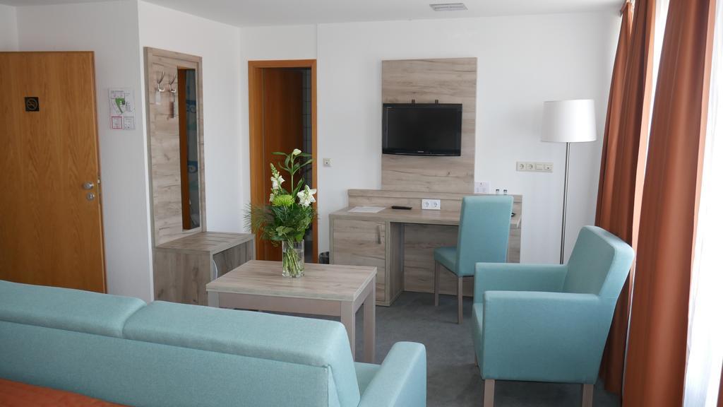 Komfort Hotel Λούντβιχσμπουργκ Εξωτερικό φωτογραφία
