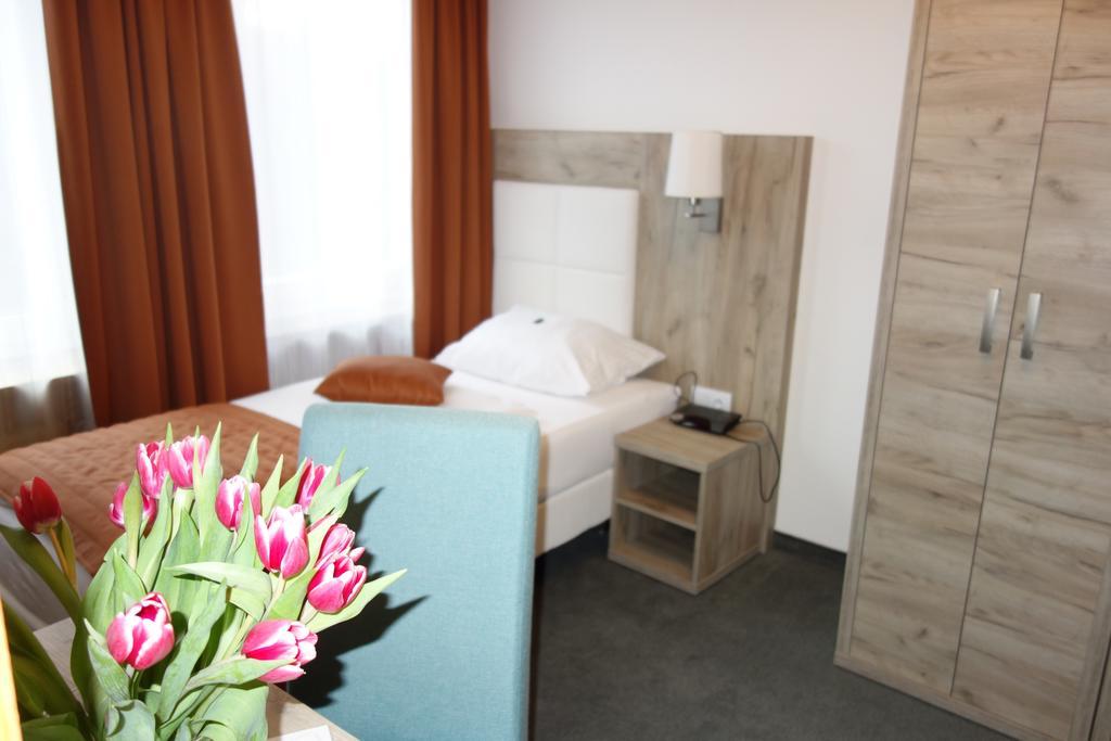 Komfort Hotel Λούντβιχσμπουργκ Εξωτερικό φωτογραφία